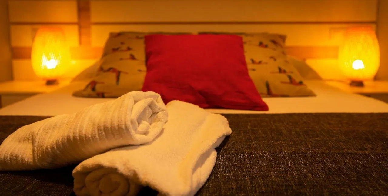 Poniente, íntimo apartamento en el corazón de Cádiz Spagna